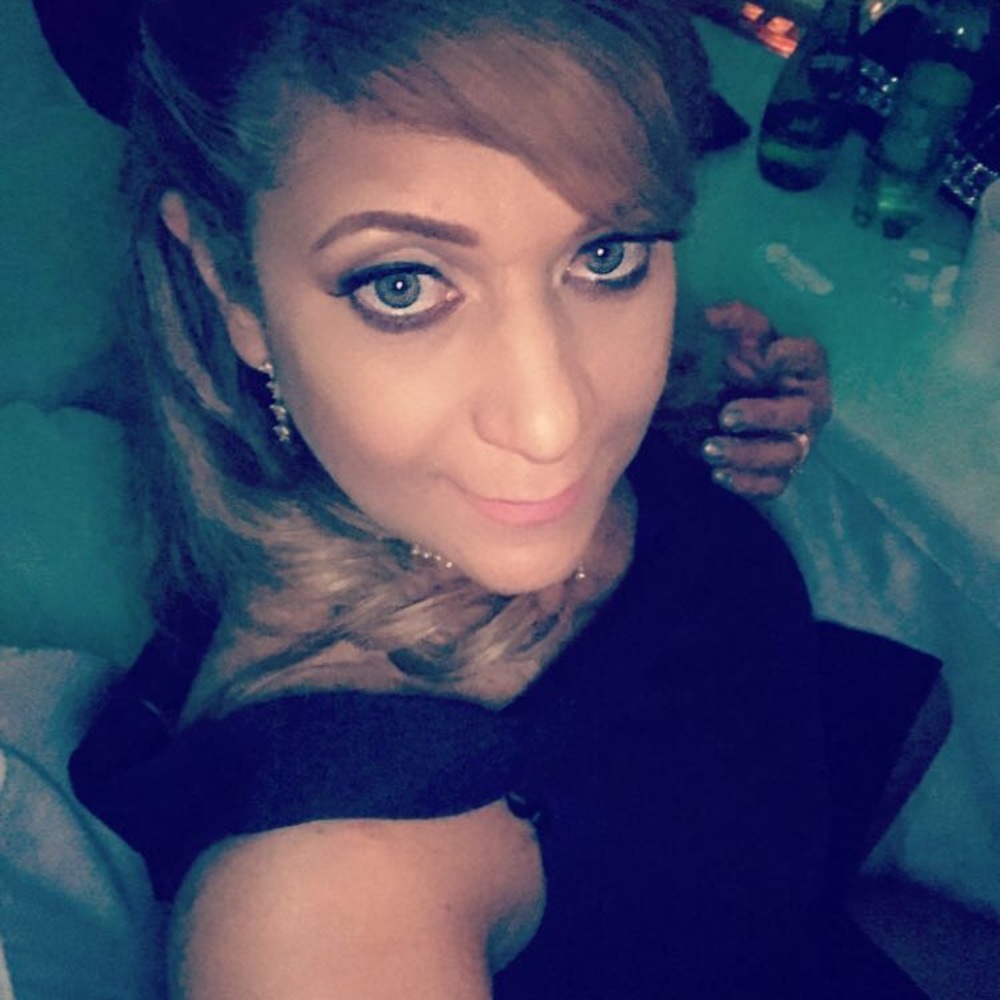 Meet your Posher, Maria